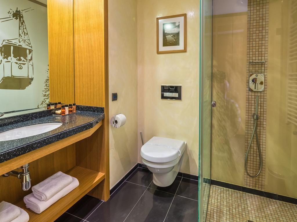 Standard Double or Twin Room Balcony